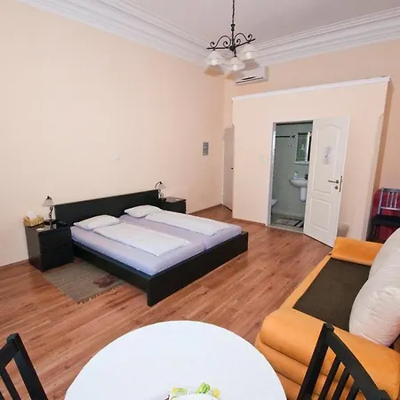 K+T Boardinghouse Hotel Vienna Room photo