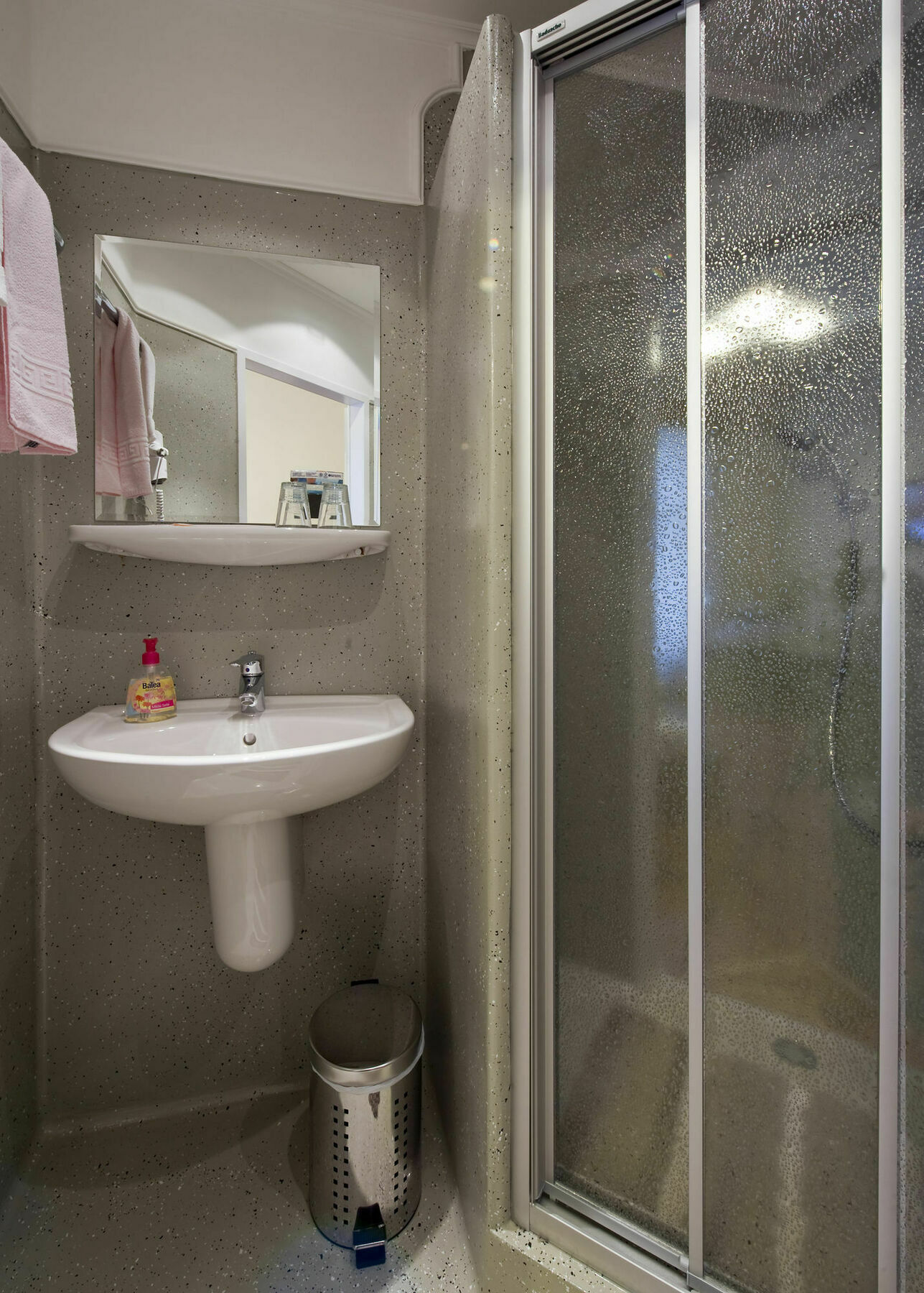 Gasthof K+t Boardinghouse Wien